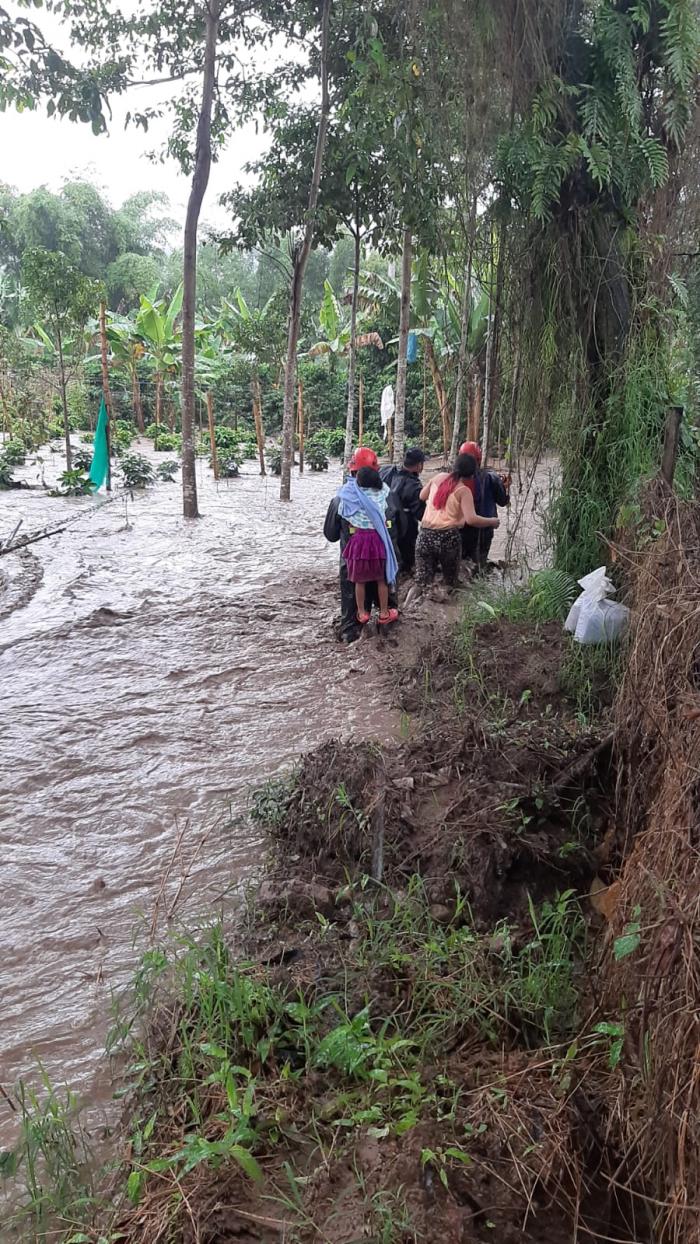 Crecientes súbitas tienen en jaque a Acevedo, Suaza y Guadalupe 11 19 julio, 2021