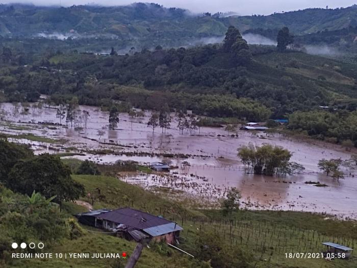 Crecientes súbitas tienen en jaque a Acevedo, Suaza y Guadalupe 8 19 julio, 2021