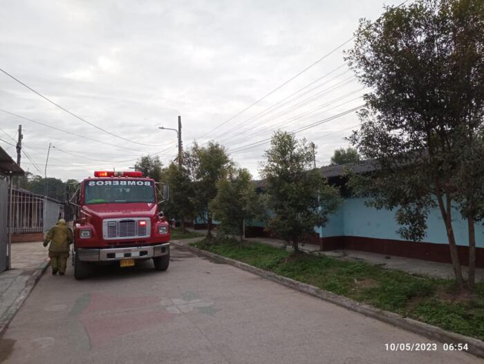 Incendio dejó considerables daños en una escuela de Pitalito 11 10 mayo, 2023