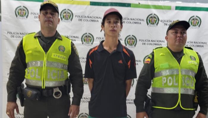 He threw a bag of drugs and tried to flee in Aipe • La Nación