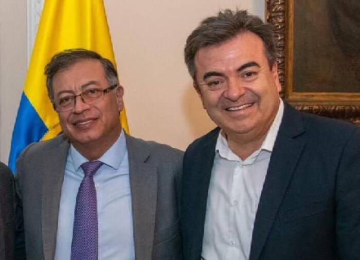 Gustavo Petro, presidente de Colombia y Olmedo López, exdirector de la UNGRD.