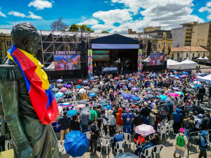 El presidente de Colombia, Gustavo Petro Urrego, sancionó la Ley de la Reforma Pensional que definió como “el primer gran hecho en favor del pueblo”.